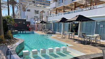 Peninsula All-Suite Hotel by Dream Resorts