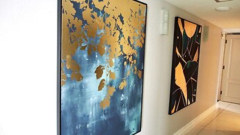 Peninsula All-Suite Hotel by Dream Resorts