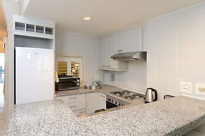 Peninsula All-Suite Hotel by Dream Resorts