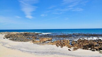 Peninsula All-Suite Hotel by Dream Resorts