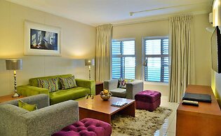 Peninsula All-Suite Hotel by Dream Resorts