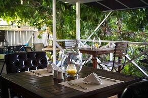 Harmony Marina Suites