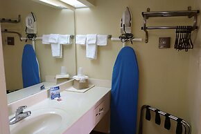 Travelodge by Wyndham Knoxville East