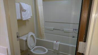 Travelodge by Wyndham Knoxville East