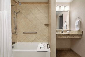 Delta Hotels by Marriott Helena Colonial