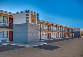 Days Inn by Wyndham Waco Near Downtown/University