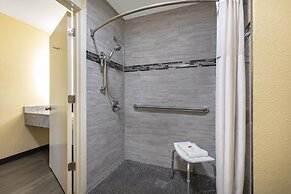 Days Inn by Wyndham Waco Near Downtown/University