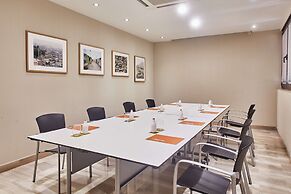 Hotel Silken Amara Plaza