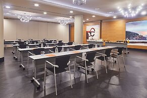 Hotel Silken Amara Plaza