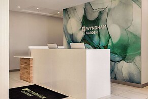 Wyndham Garden Atlanta Airport