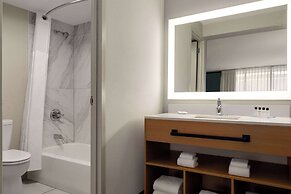 Wyndham Garden Atlanta Airport