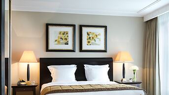 Warwick Champs-Elysées Paris