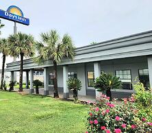 Days Inn by Wyndham Lake Charles