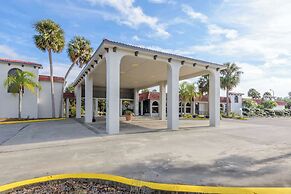 Motel 6 Spring Hill, FL - Weeki Wachee