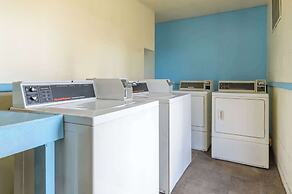 Motel 6 Spring Hill, FL - Weeki Wachee