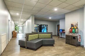 Motel 6 Spring Hill, FL - Weeki Wachee