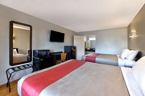 Motel 6 Cookeville, TN