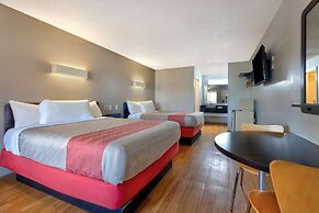 Motel 6 Cookeville, TN