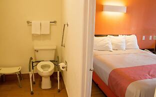 Motel 6 Cookeville, TN