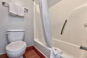 Motel 6 Cookeville, TN