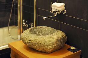 Eiger Mountain & Soul Resort