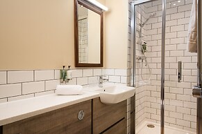 The Black Swan - The Inn Collection Group