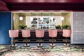 Graduate by Hilton Cambridge