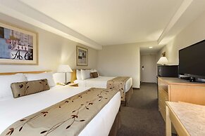 Days Inn by Wyndham Victoria Airport Sidney