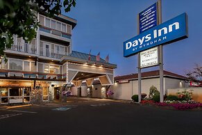 Days Inn by Wyndham Victoria Airport Sidney