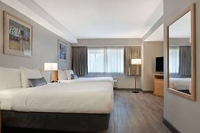 Days Inn by Wyndham Victoria Airport Sidney