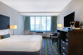 Days Inn by Wyndham Victoria Airport Sidney