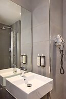 Timhotel Le Louvre