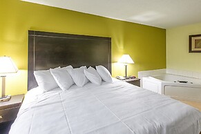 Clarion Inn Columbia Airport