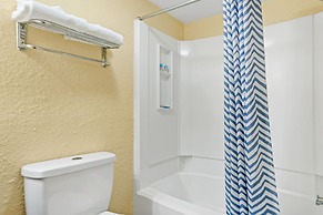 Sand Dunes Resort and Suites