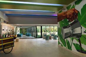 Renaissance Santo Domingo Jaragua Hotel & Casino