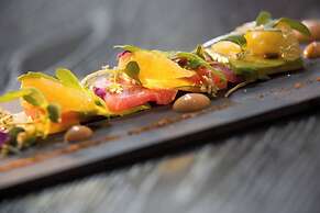 Renaissance Santo Domingo Jaragua Hotel & Casino