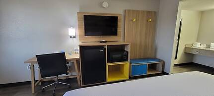 Days Inn by Wyndham Conway