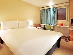 ibis Strasbourg Aéroport Le Zenith