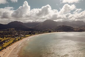 Banyan Harbor Resort