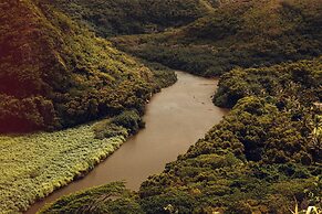 Banyan Harbor Resort