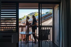 Banyan Harbor Resort