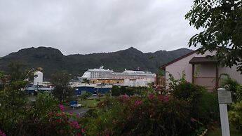 Banyan Harbor Resort