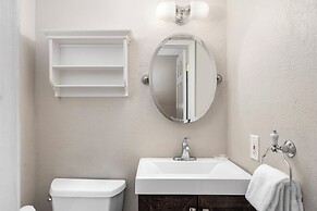 Banyan Harbor Resort