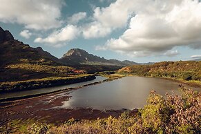 Banyan Harbor Resort