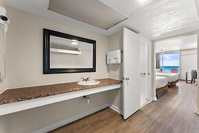 Seahaven Beach Hotel
