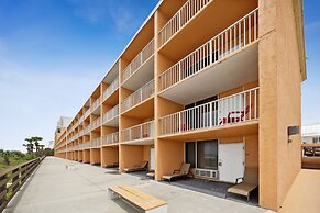 Seahaven Beach Hotel