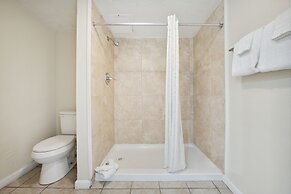 Seahaven Beach Hotel