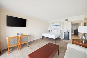 Seahaven Beach Hotel