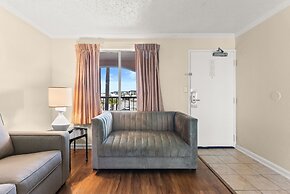 Seahaven Beach Hotel