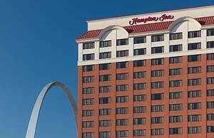 Hampton Inn St. Louis-Downtown (At the Gateway Arch)